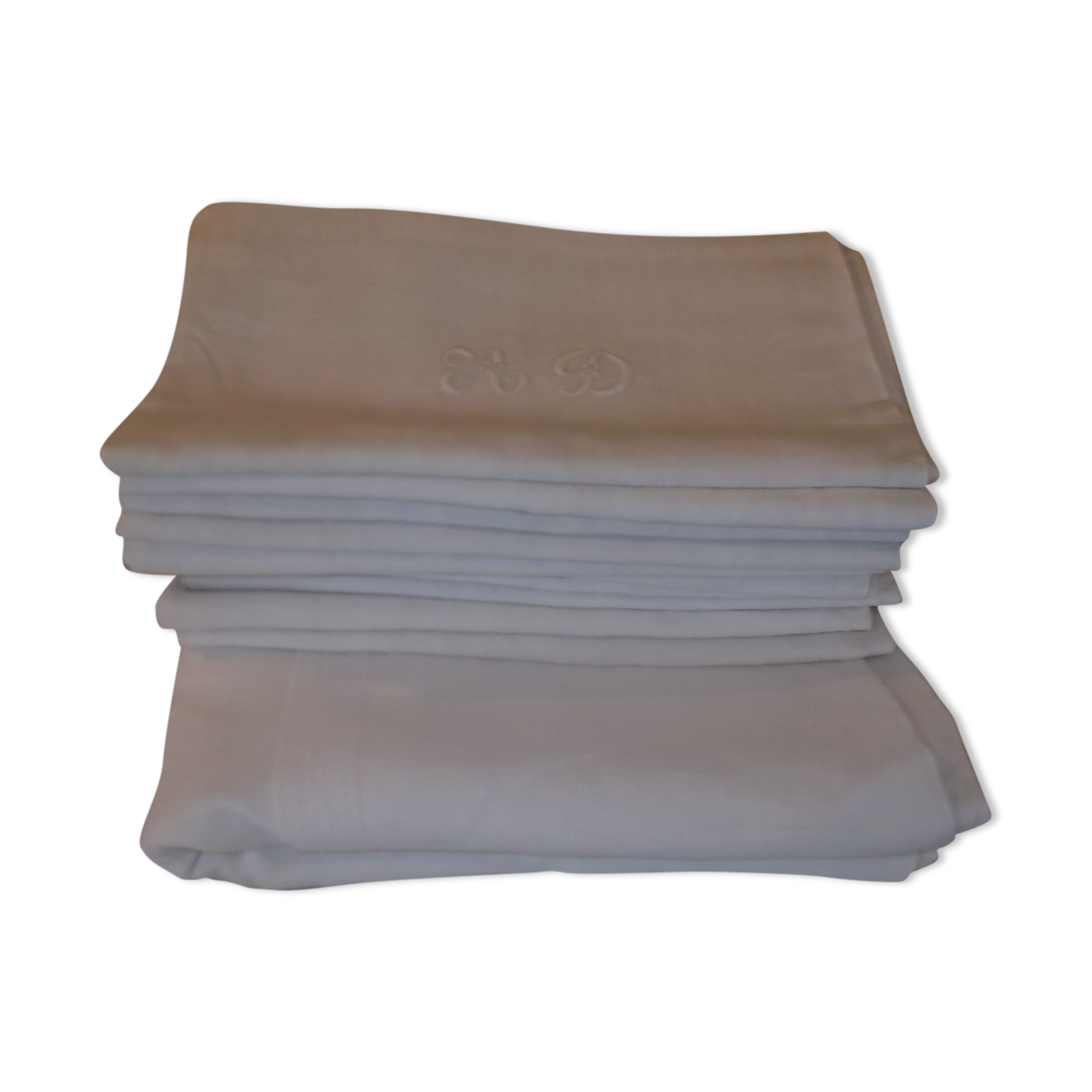 Tablecloth and 11 cotton/linen towels embroidered AD circa 1900