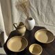 Lot de 2 assiettes creuses en grès liseré brun et marron D21,5