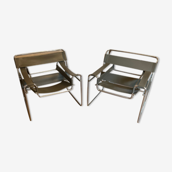 Pair of vintage armchairs B3 vassily by Marcel breuer at the bauhaus circa 1980
