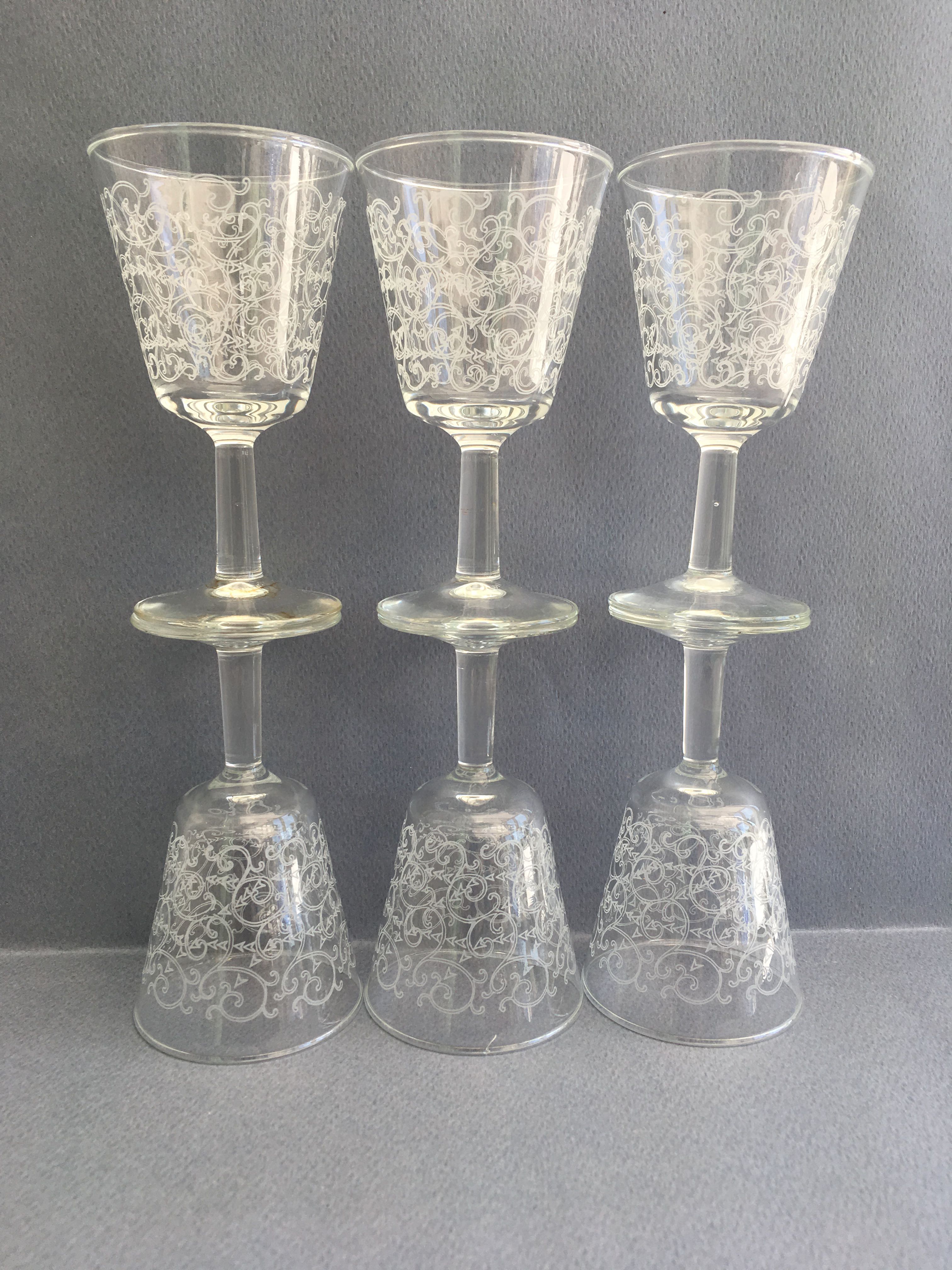 Set de 6 verres à porto ciselés