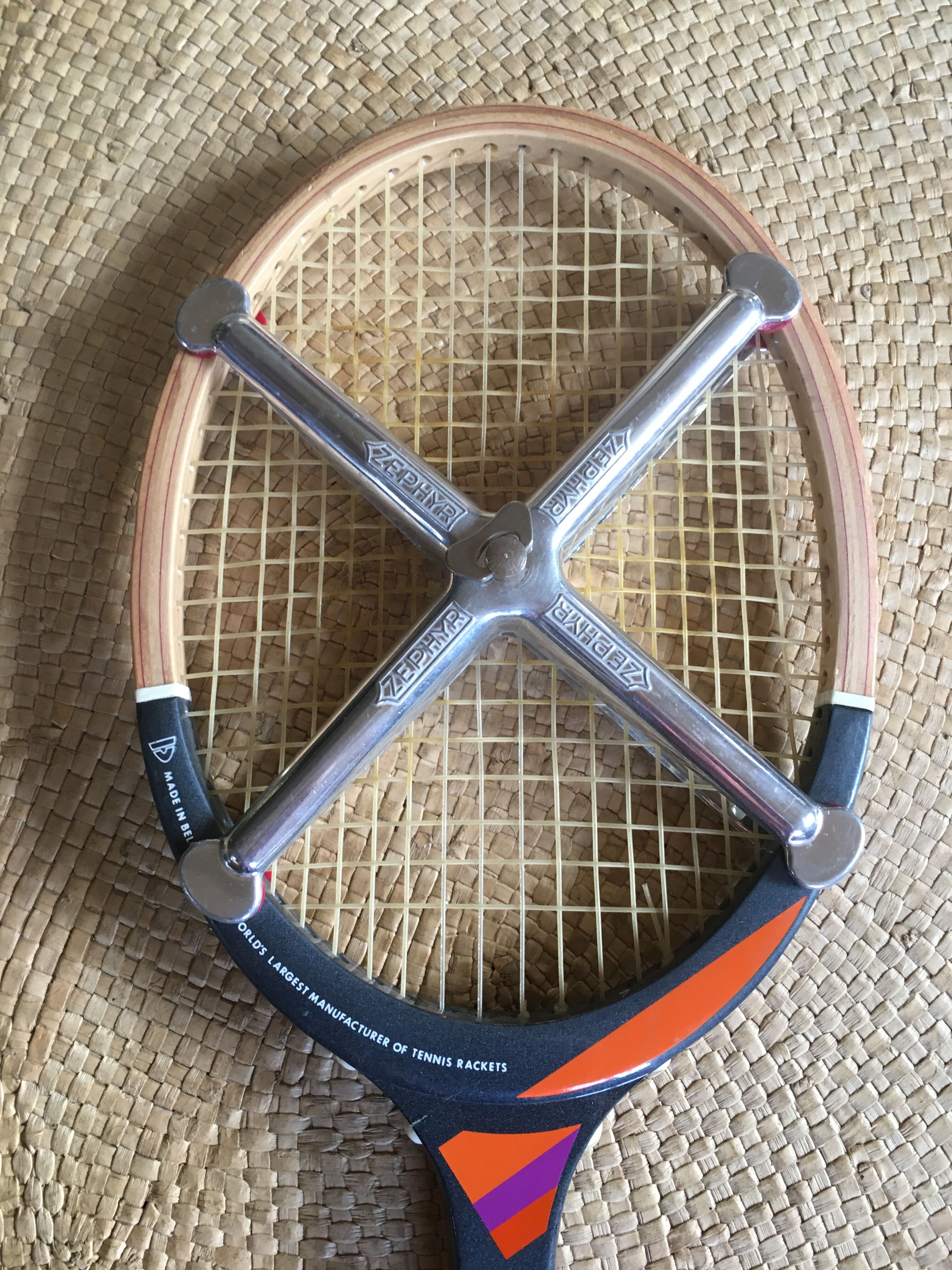 Tennis racket