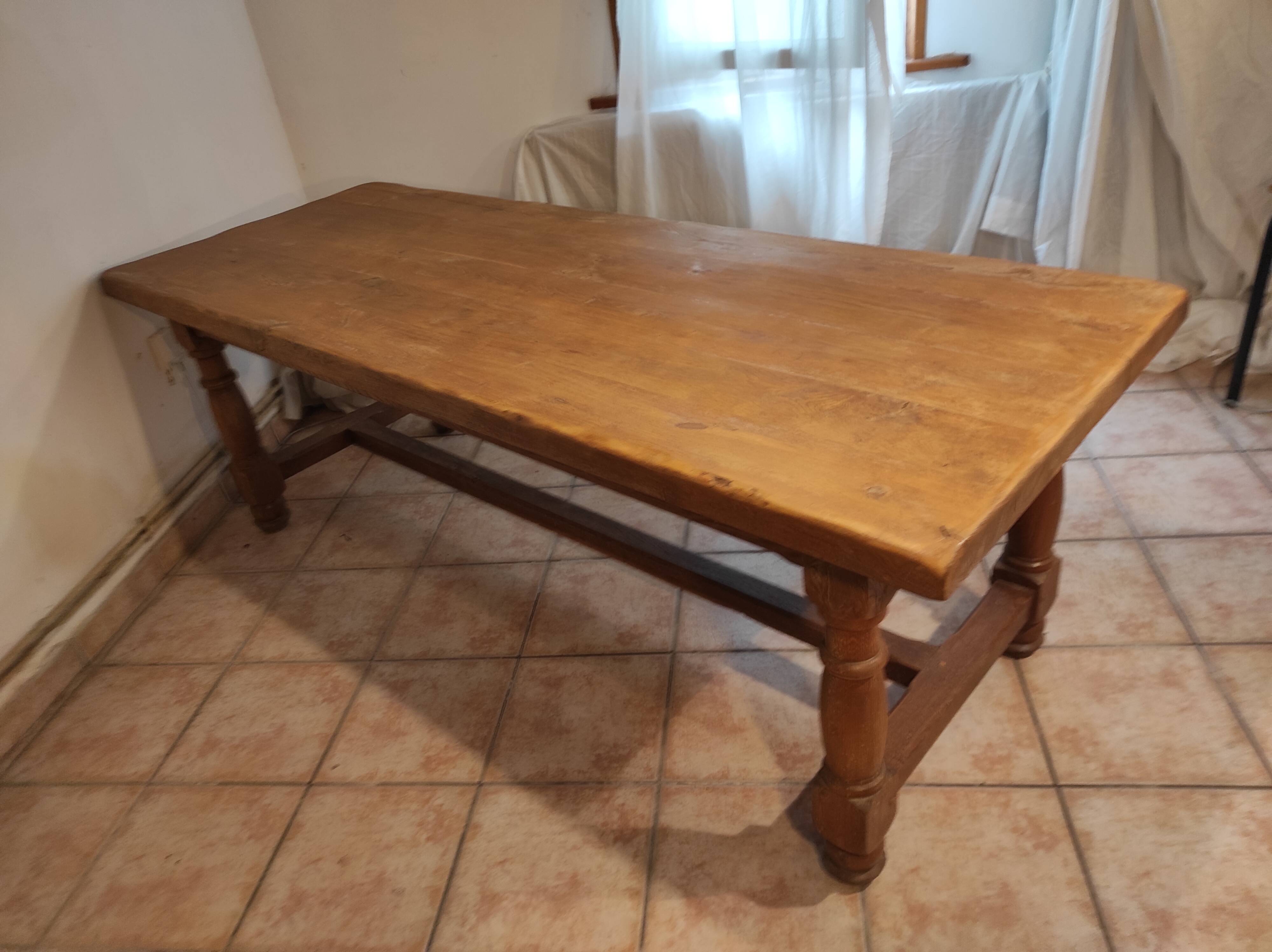 Oak farmhouse table