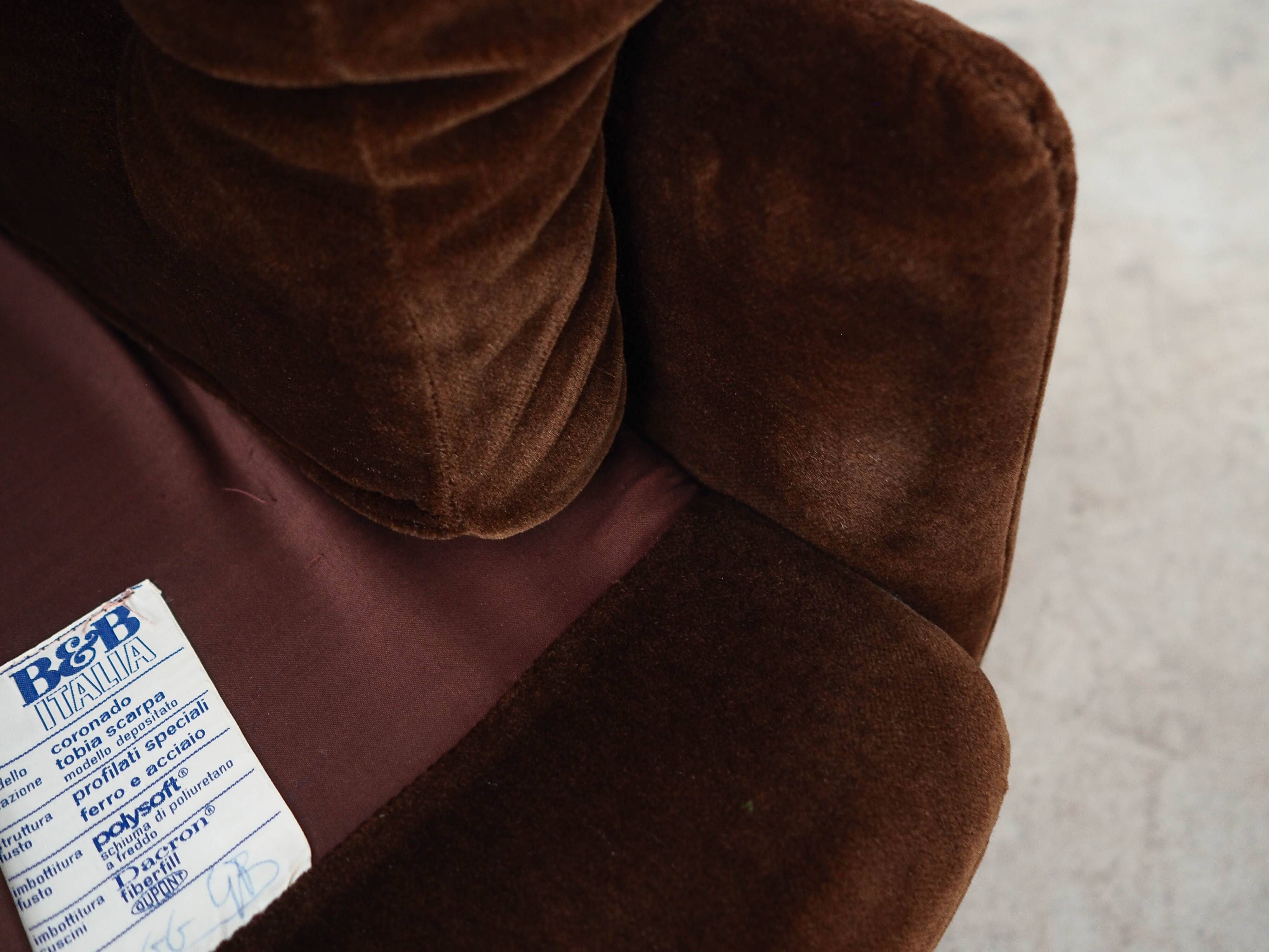 Brown armchair Coronado, Italian design, 1960s, manufacturer: B&B Italia, d