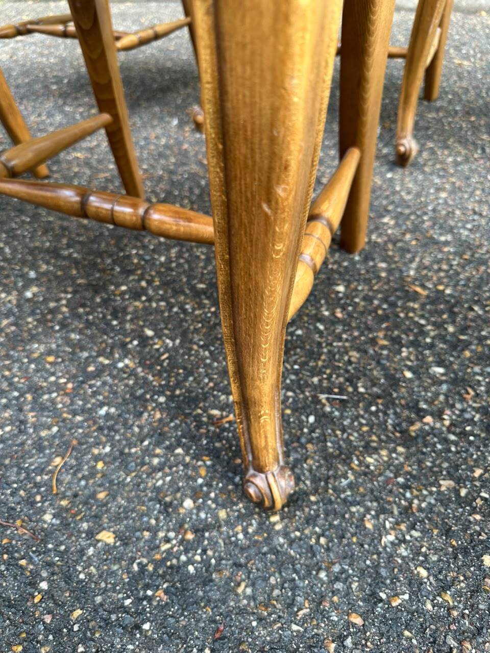 6 Provençal Louis XV chairs in solid wood with rush seats from 1970.