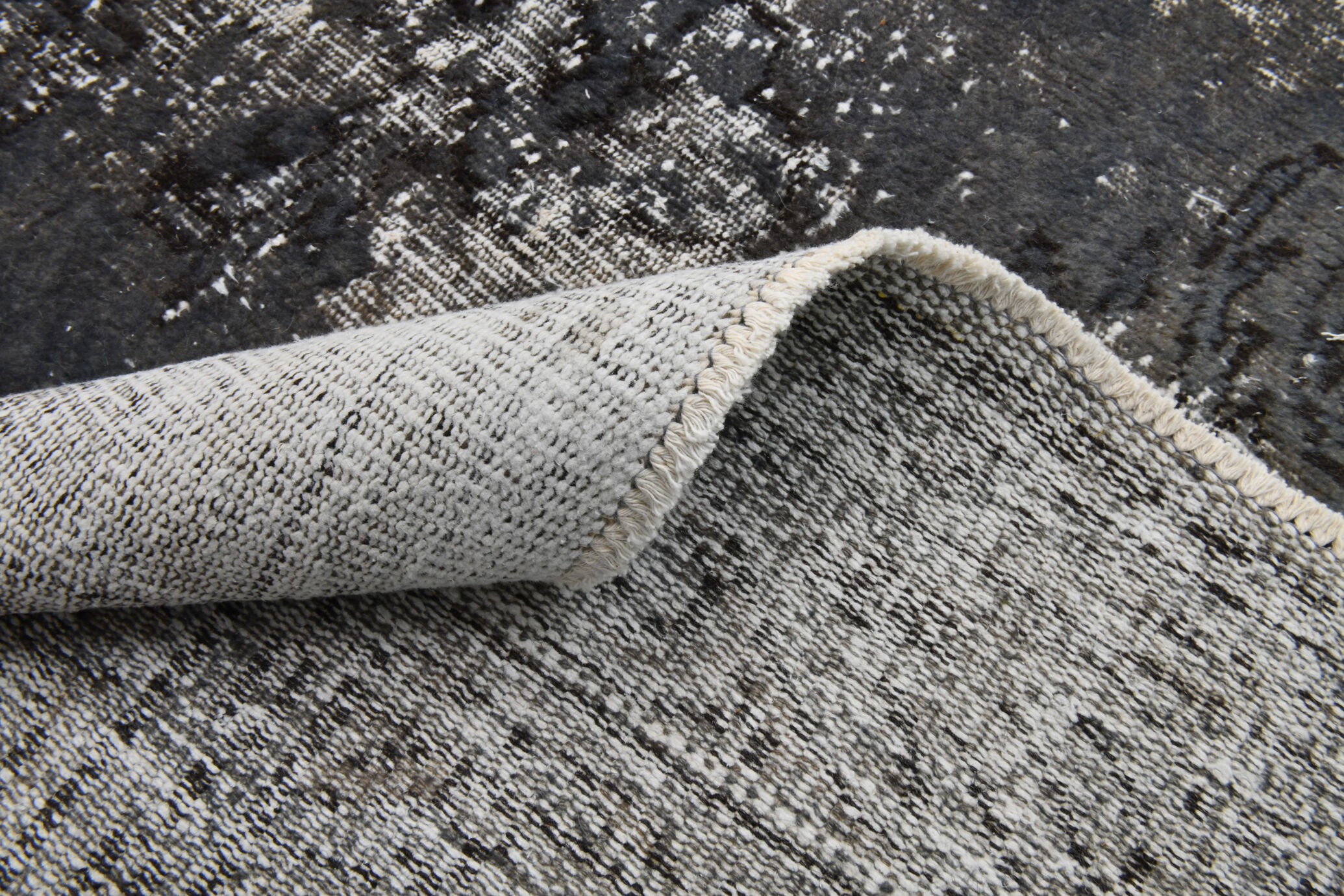 Gray & blue tones distressed carpet 285x187cm