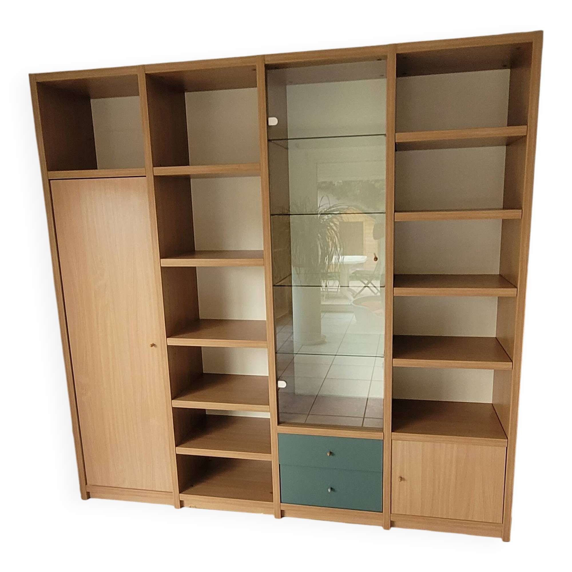 Contemporary library Ligne Roset