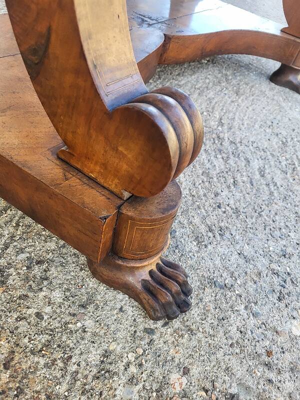 Empire restauration console with marble top in walnut from the 19th century
