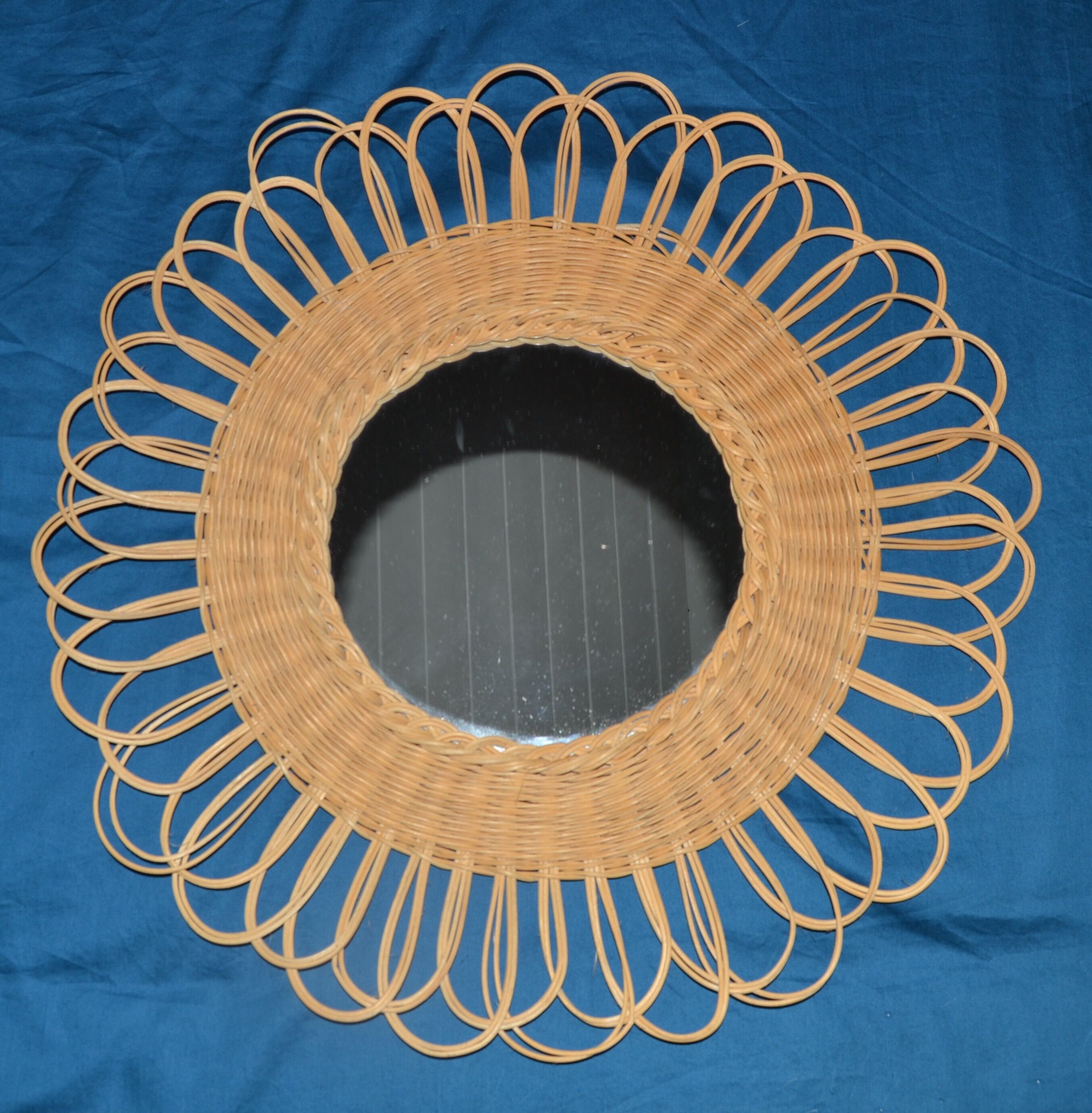 Rattan/wicker flower mirror