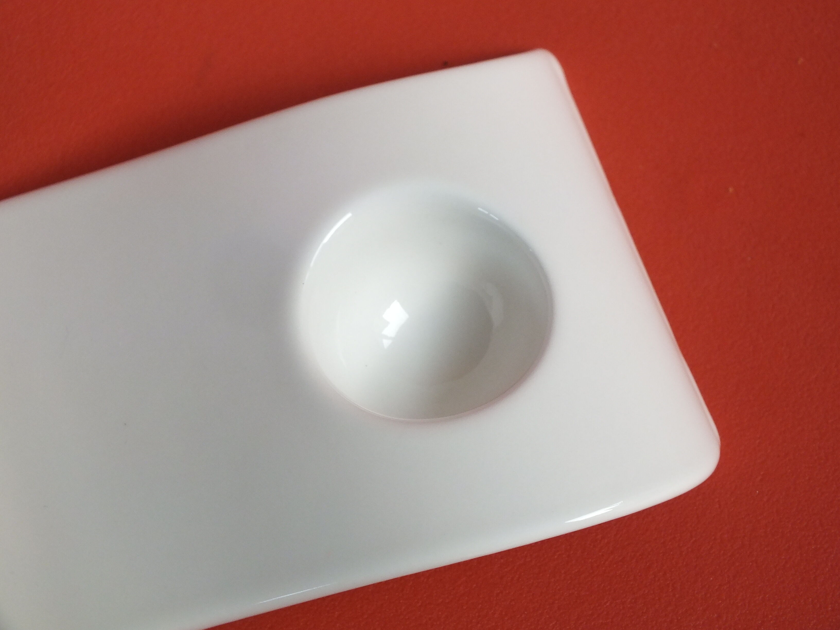 Duo of Villeroy and Boch New Wave