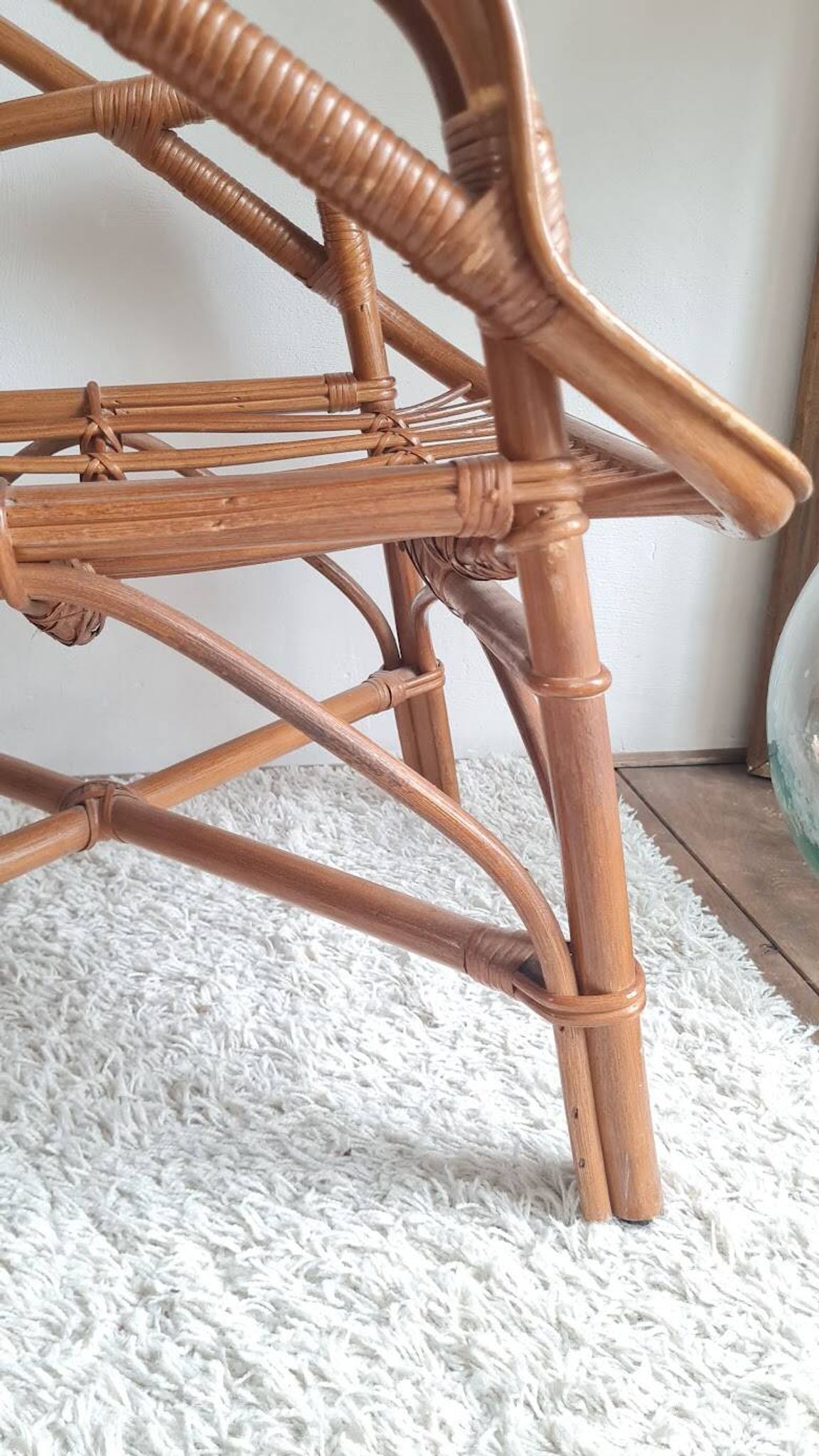 Paire de fauteuils en rotin vintage circa années 70