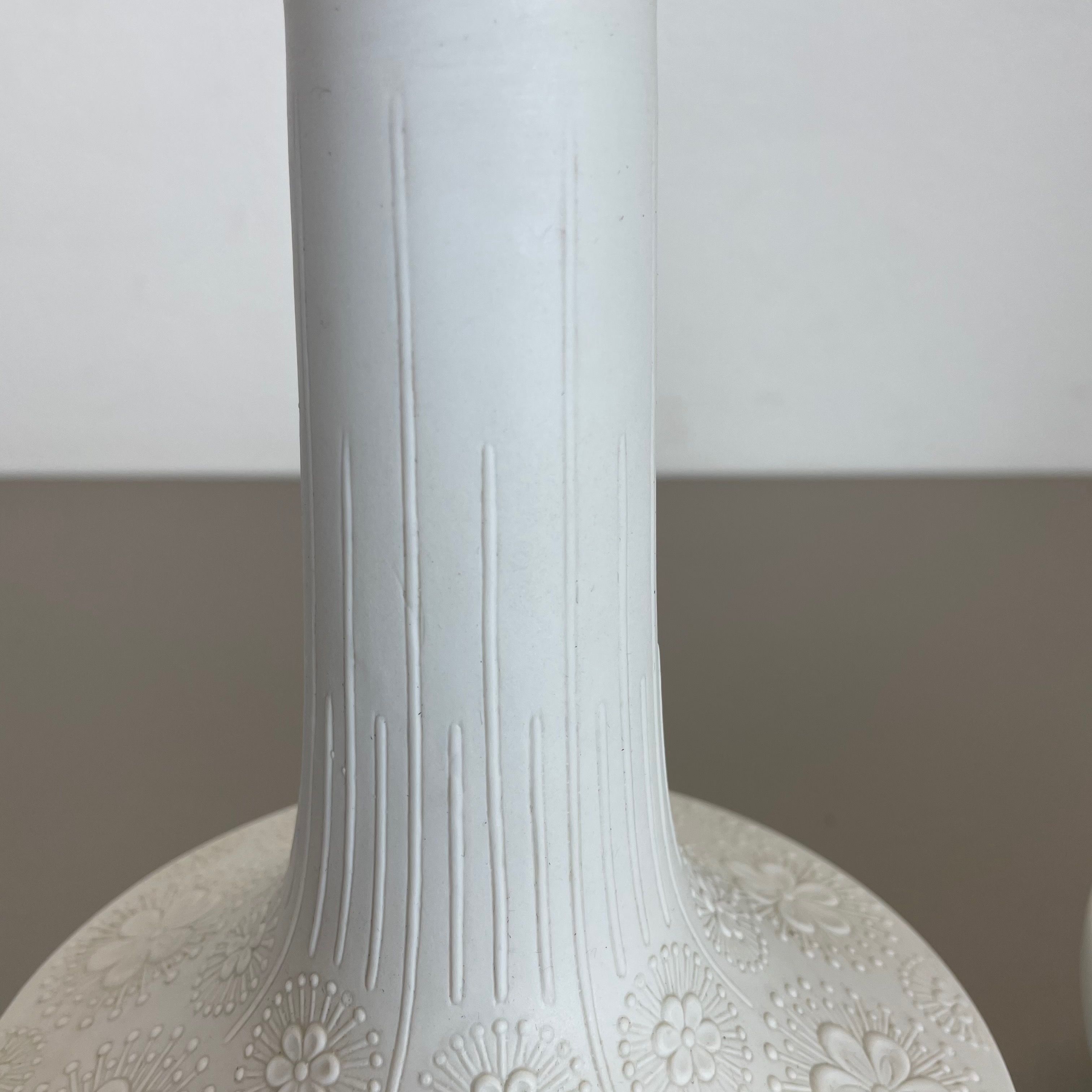 Set of 2 Op Art Biscuit Porcelain Ufo Vases by Edelstein Bavaria, Germany, 1970s