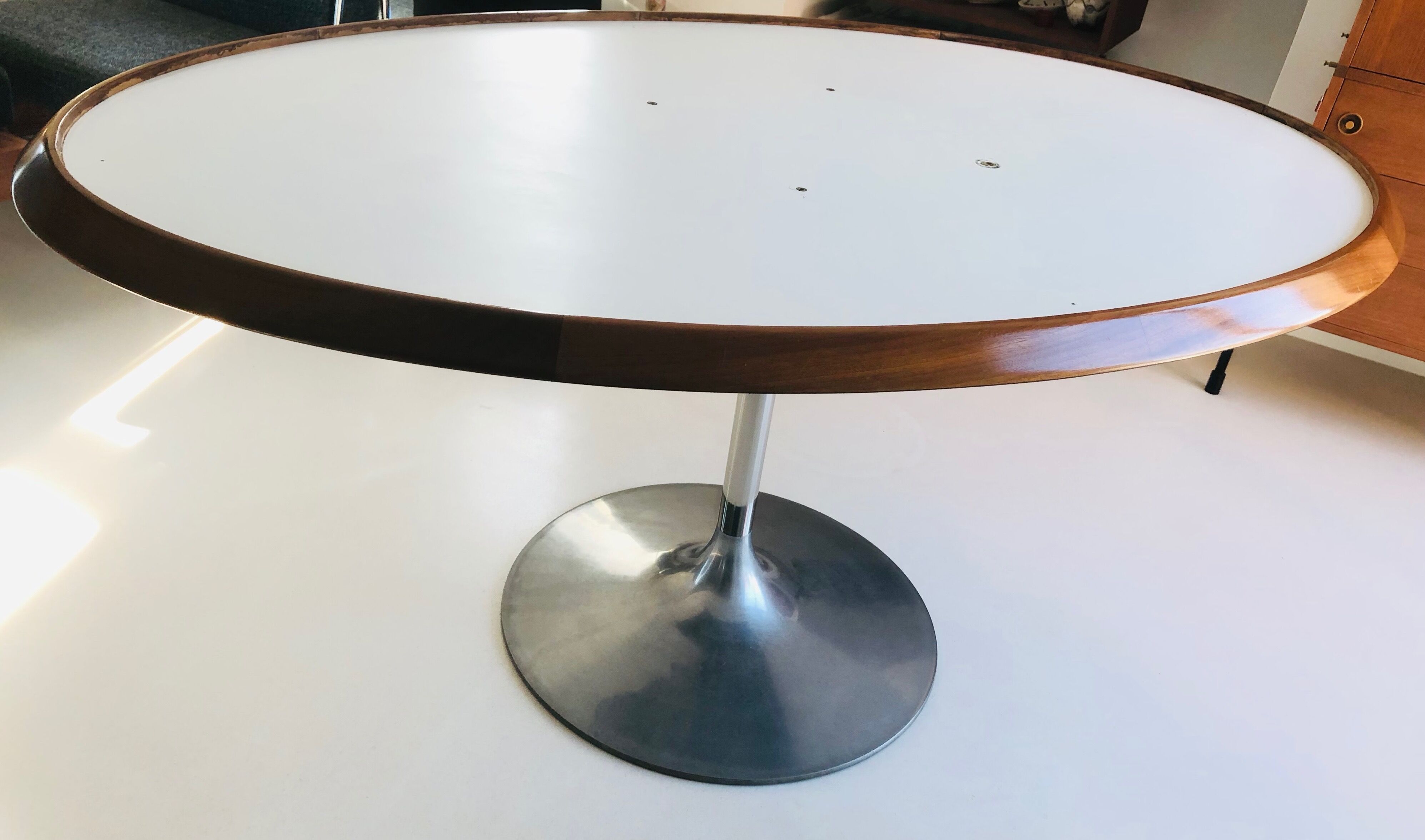 Dining table "Circle" by Pierre Paulin for Artifort, France 60s