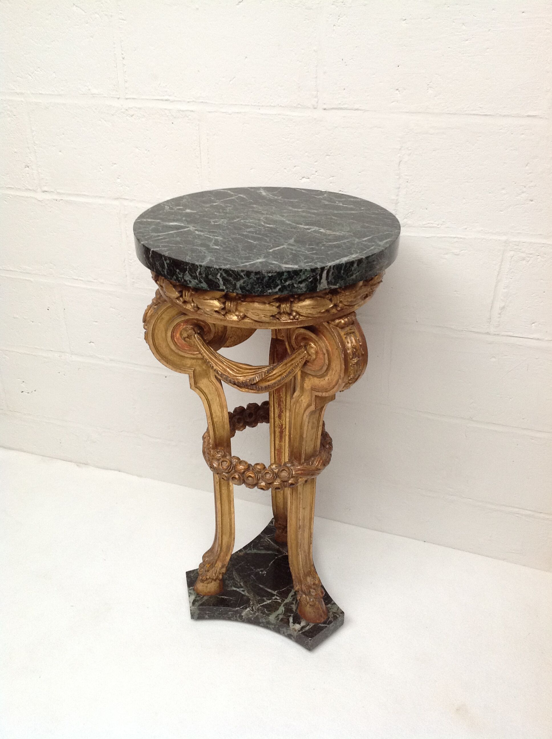 Wooden and marble saddler Napoleon III era