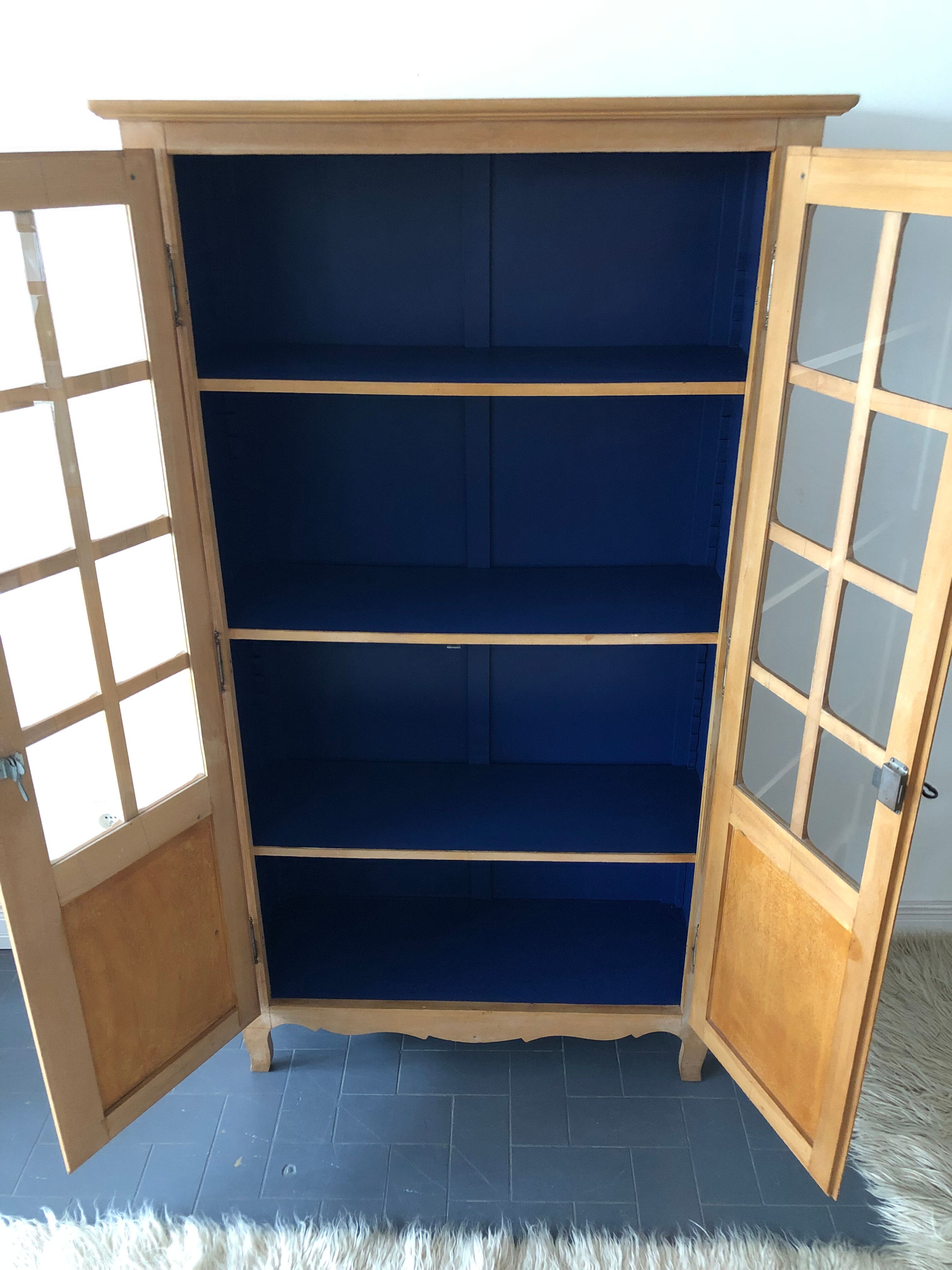 Vintage glazed croat