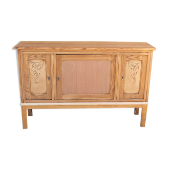 Parisian buffet ready to paint