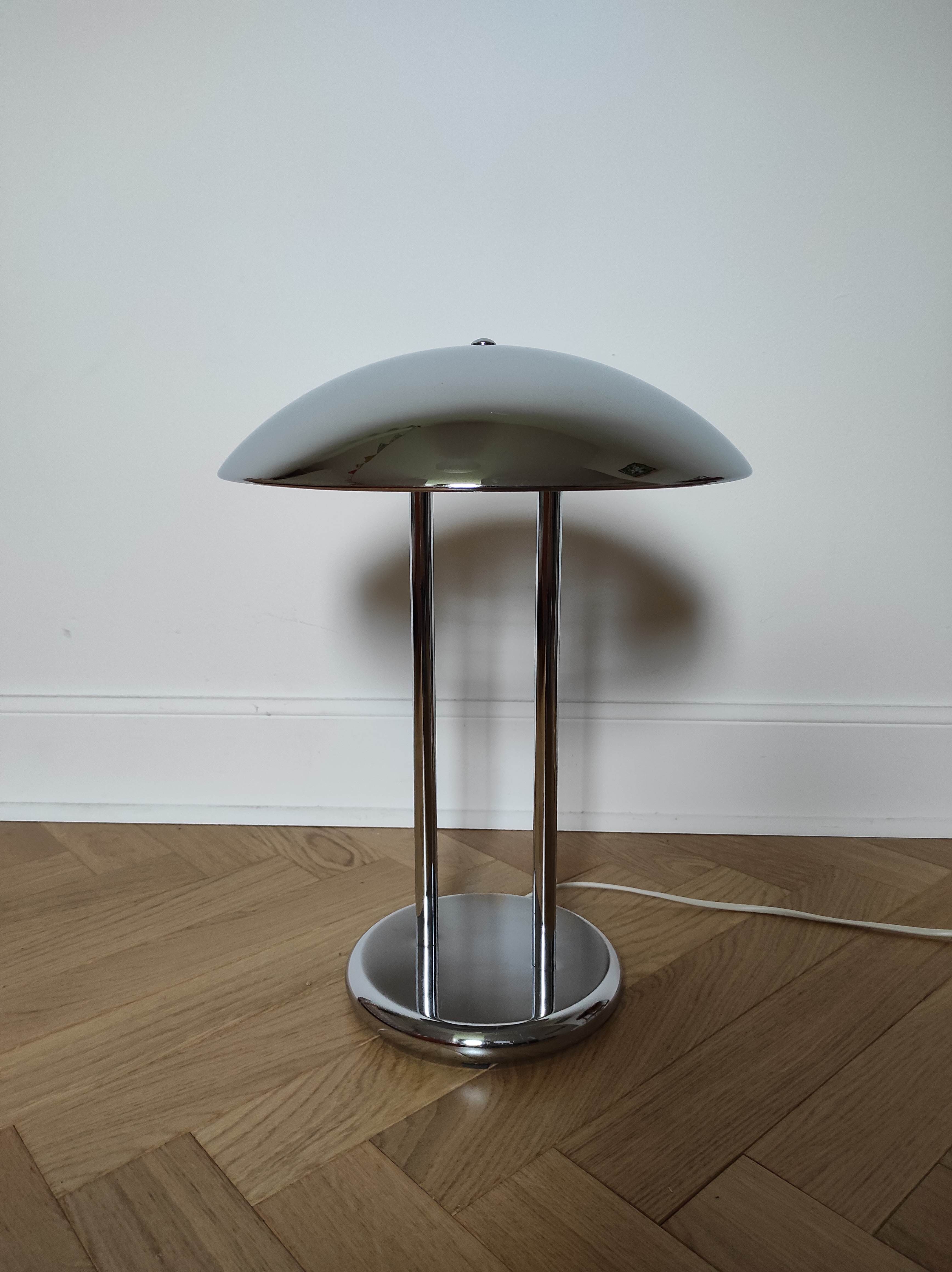 Paire de lampes champignon design Robert Sonneman 1989