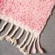 Tapis berbère traditionnel en laine rose fait main