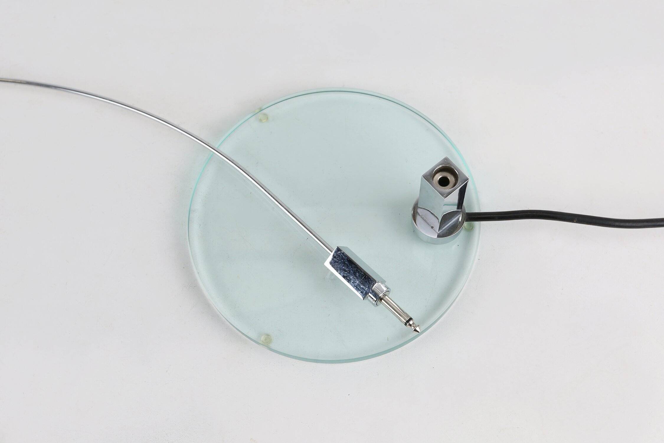 Vintage Italian Fontana Arte Falena Table Lamp by Alvaro Siza