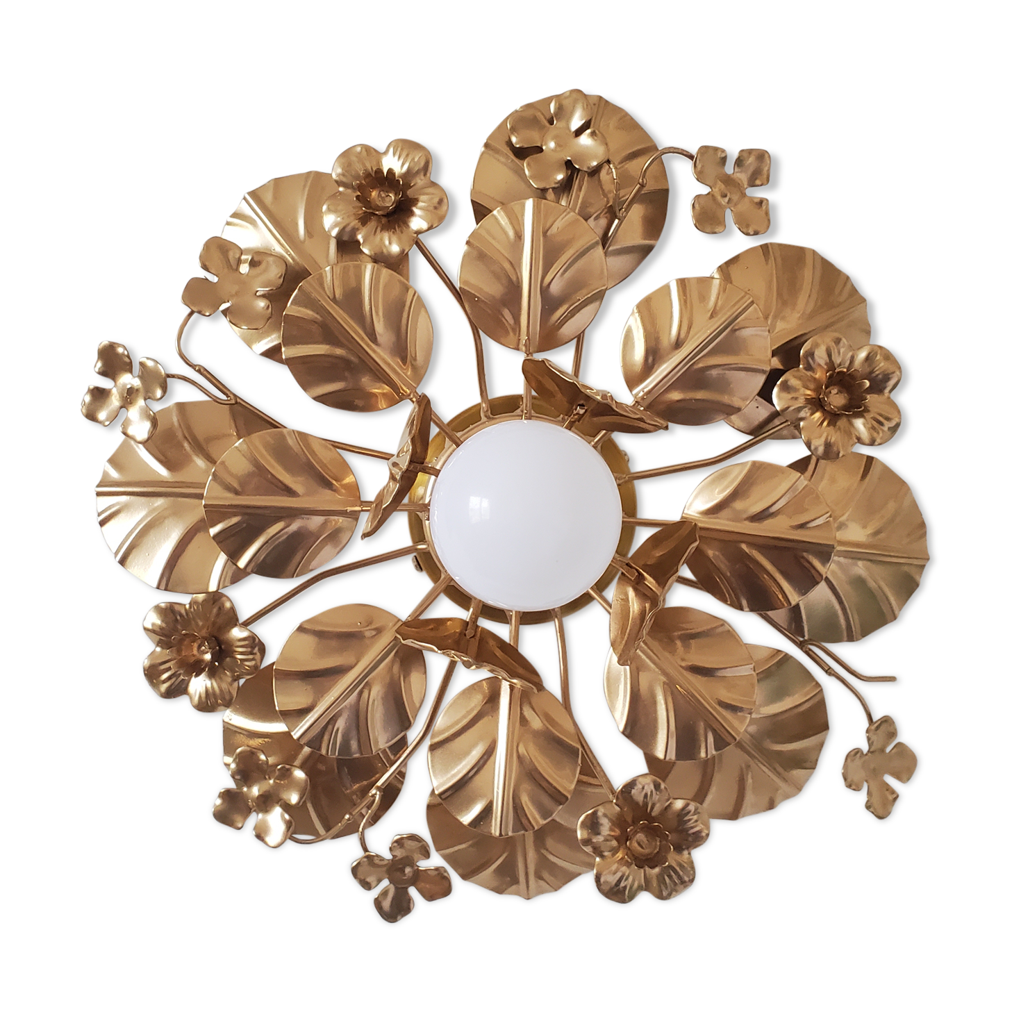 Golden metal flower sconces