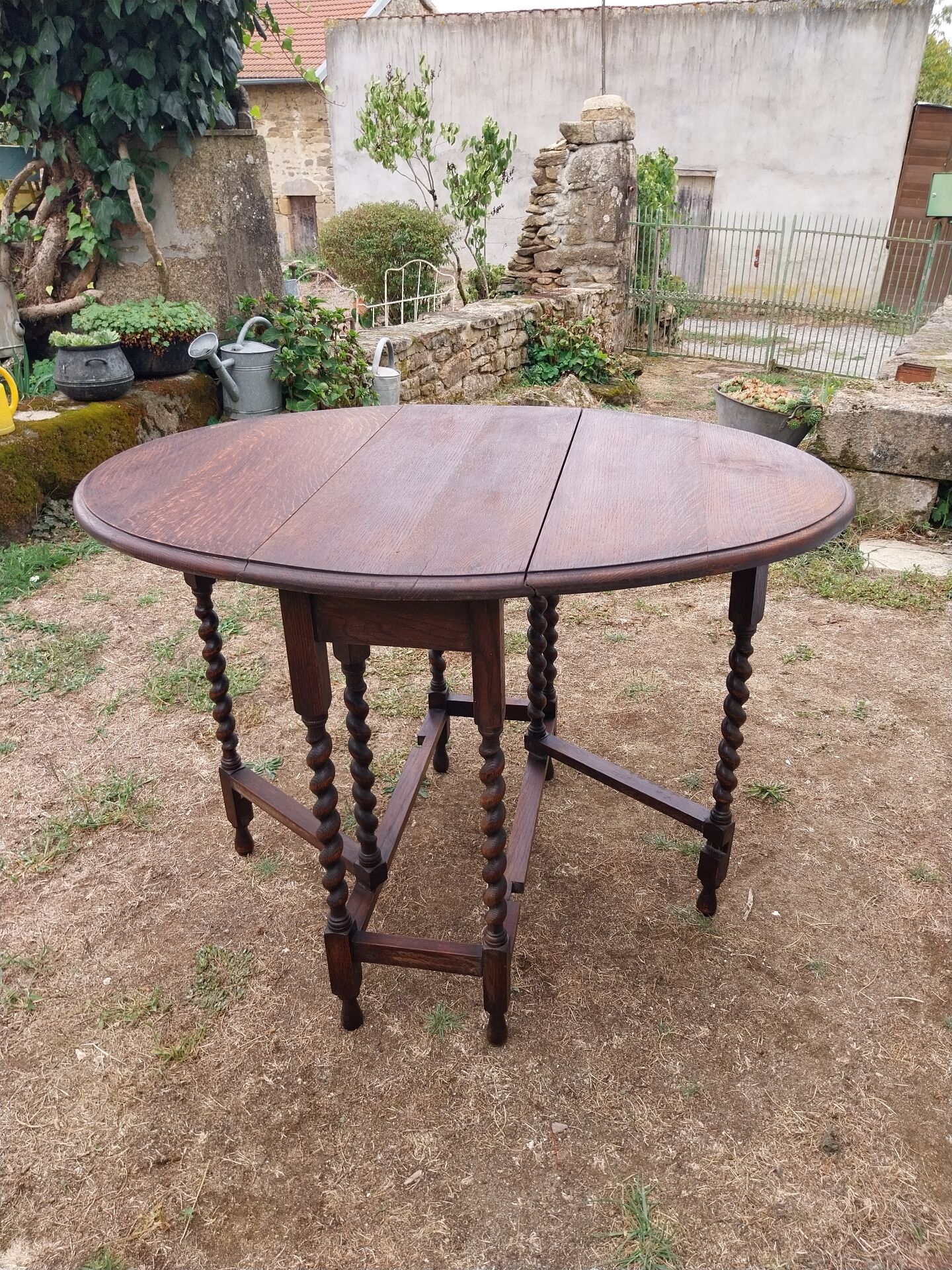 Table pliante en chêne 