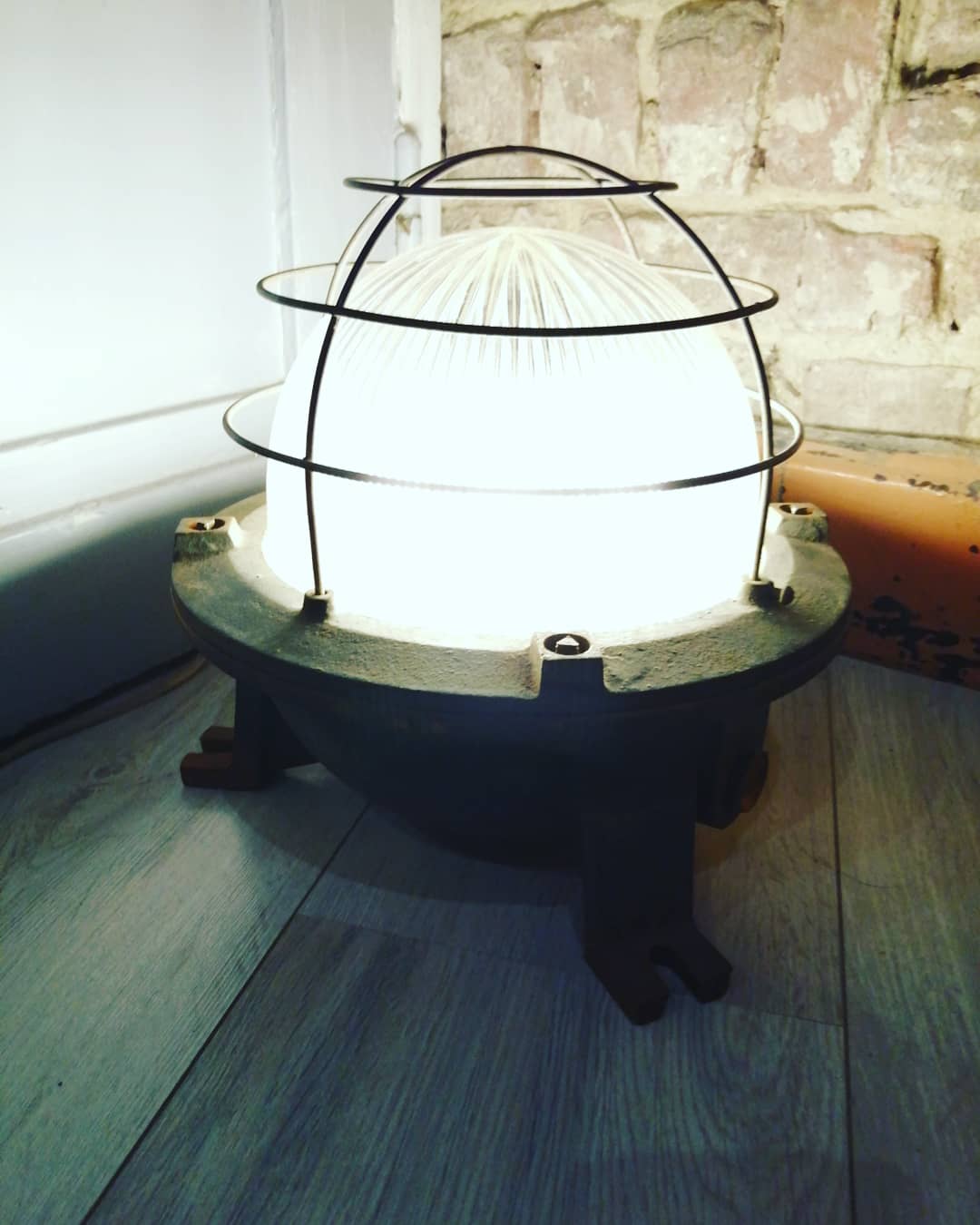 Lampe industrielle