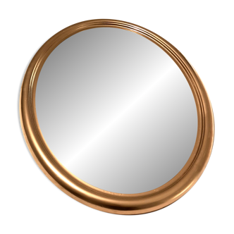 Oval mirror