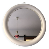 Round mirror