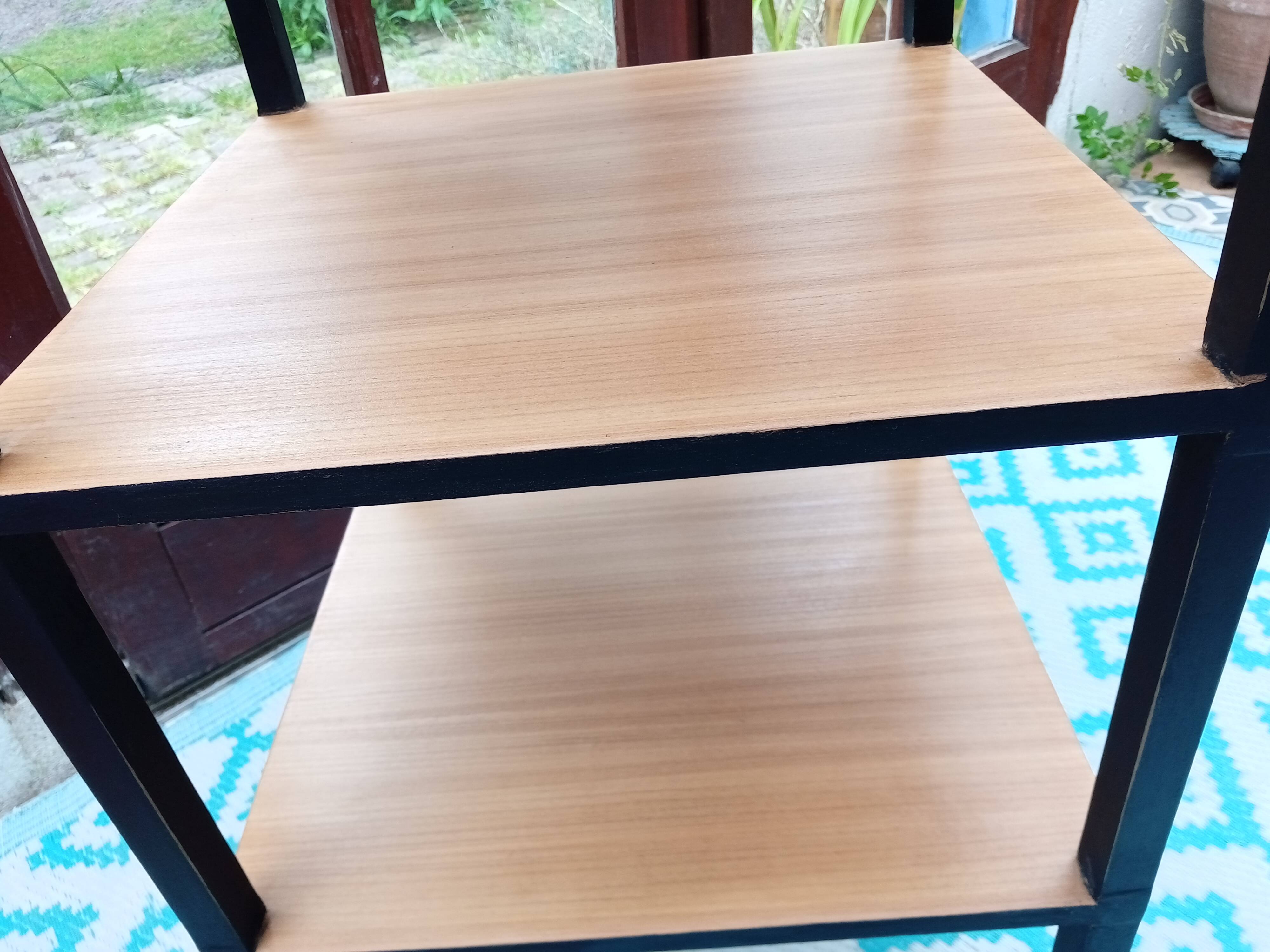 Serving table on casters