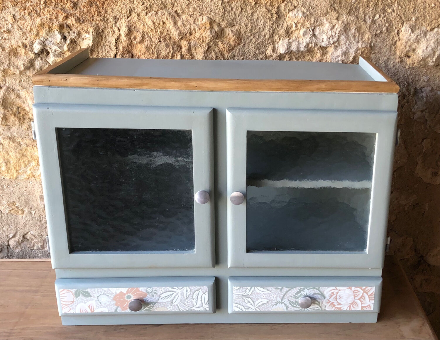 Medicine cabinet