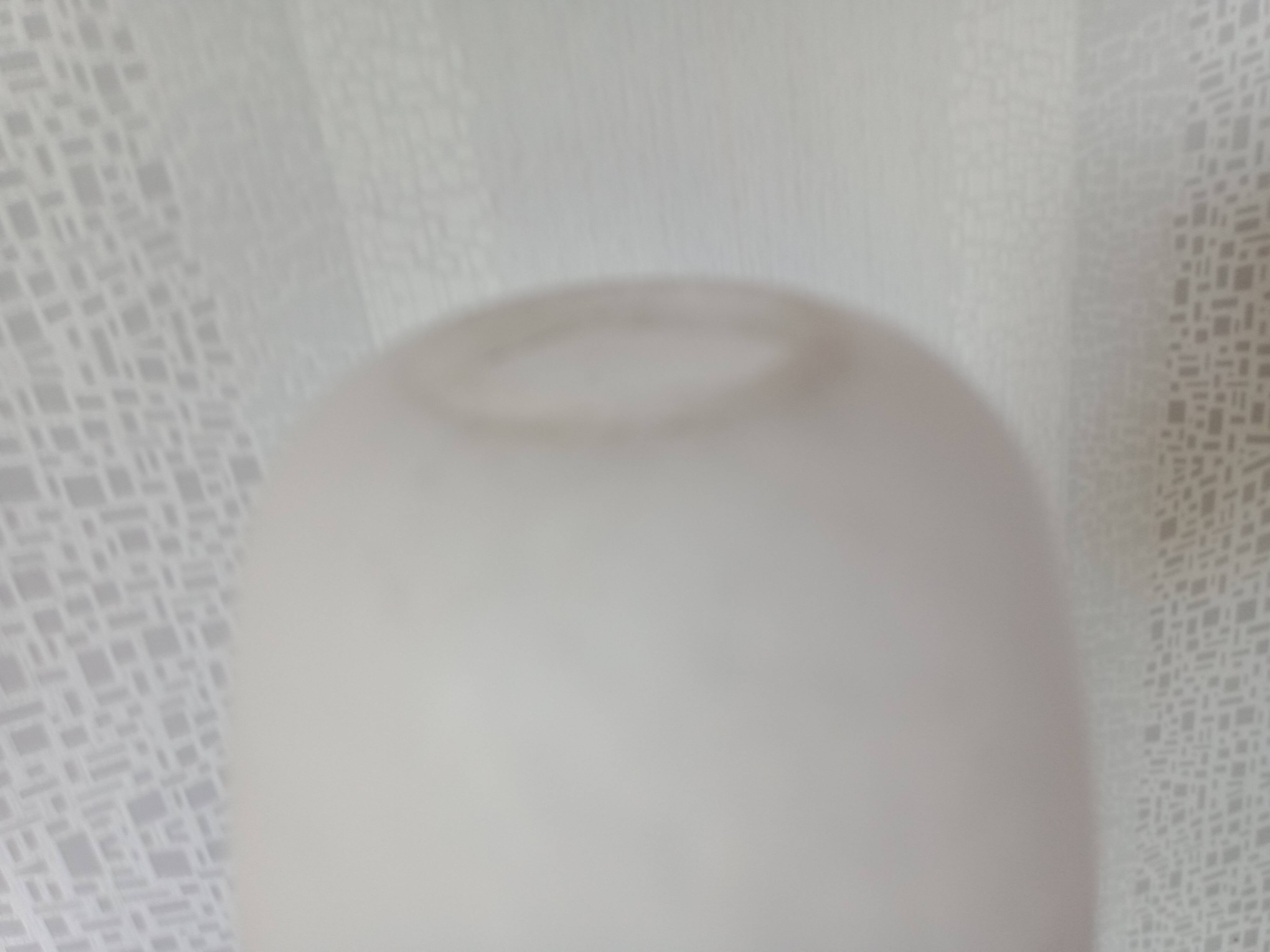 Signé degué - tulipe en verre marmoréen blanc et bleu roy