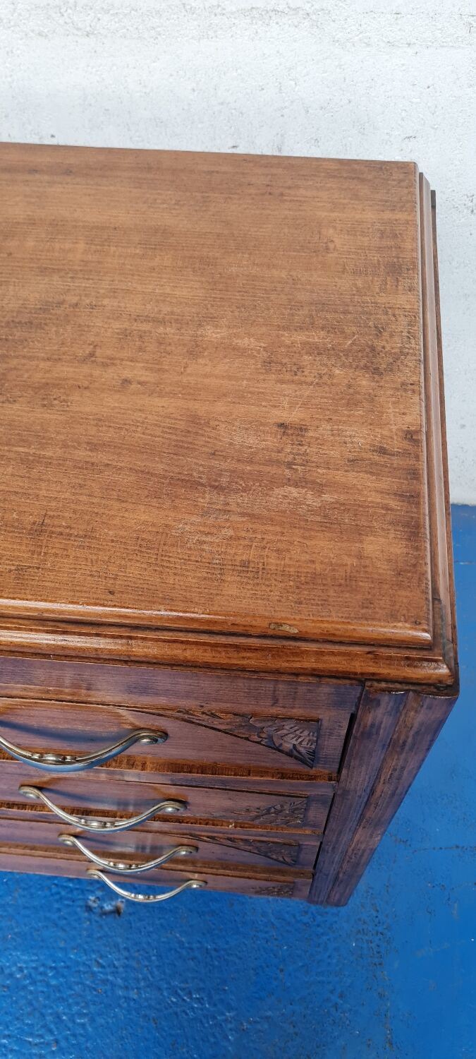 Oak art deco chest of drawers