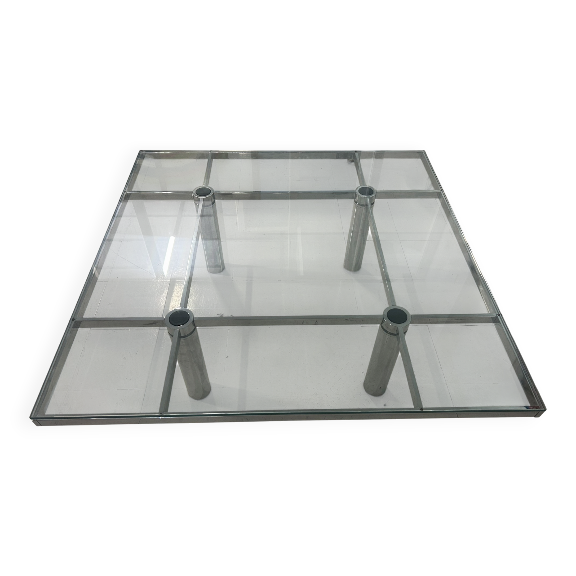 Table basse modele Andre Tobia Scarpa Knoll