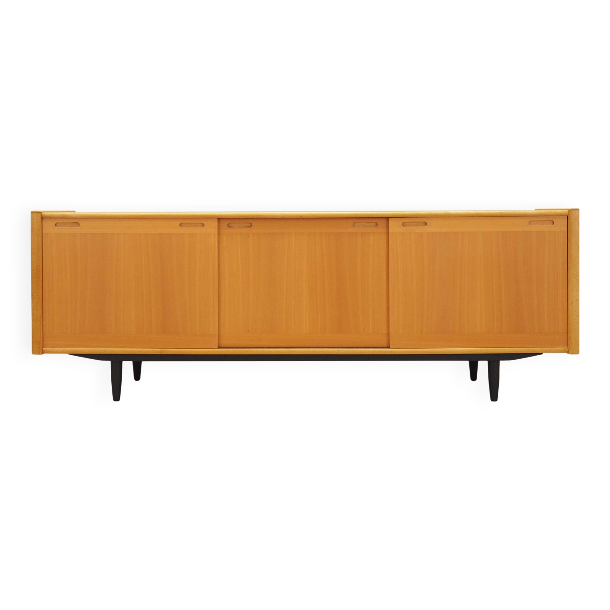 Buffet en hêtre, design danois, années 1970, production : Skovby Møbelfabrik