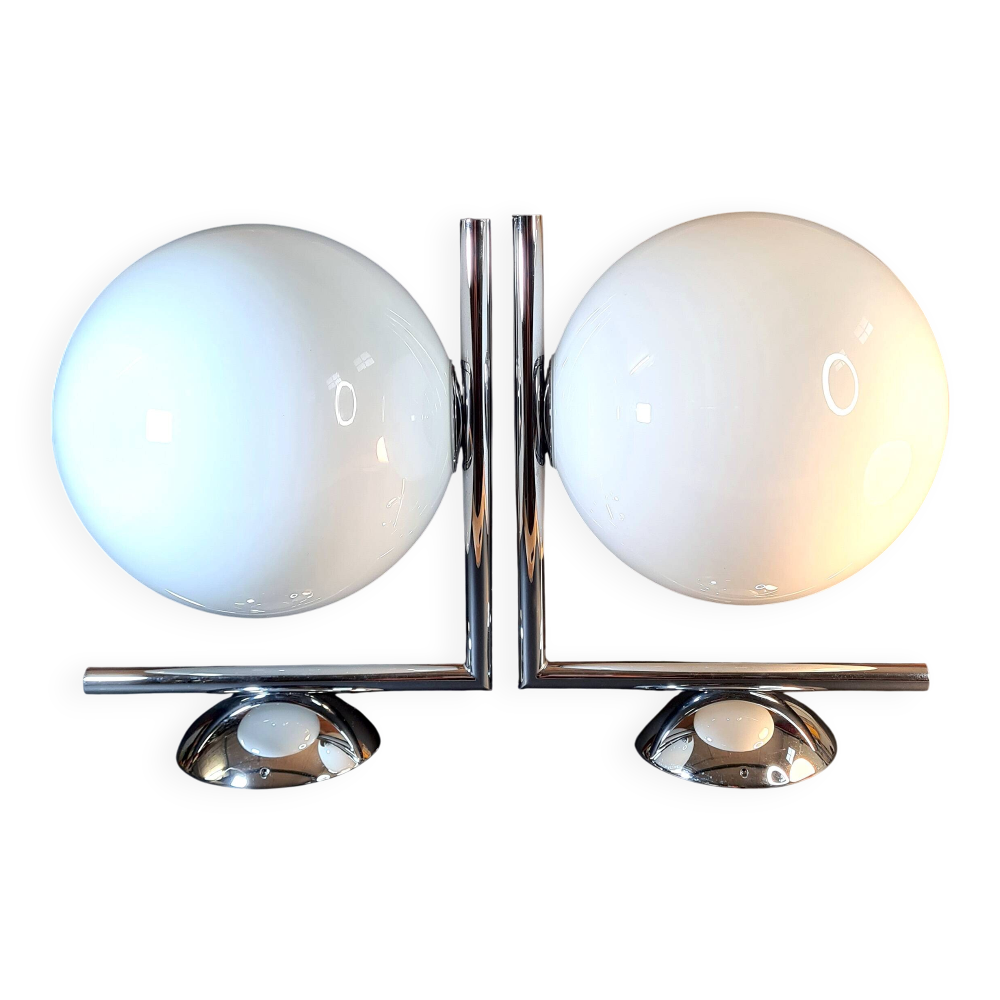 Pair of FLOS IC Lights C/W2 Wall Lights – Chrome & Globe Ø30 – Blown Glass