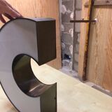 Old sign letter