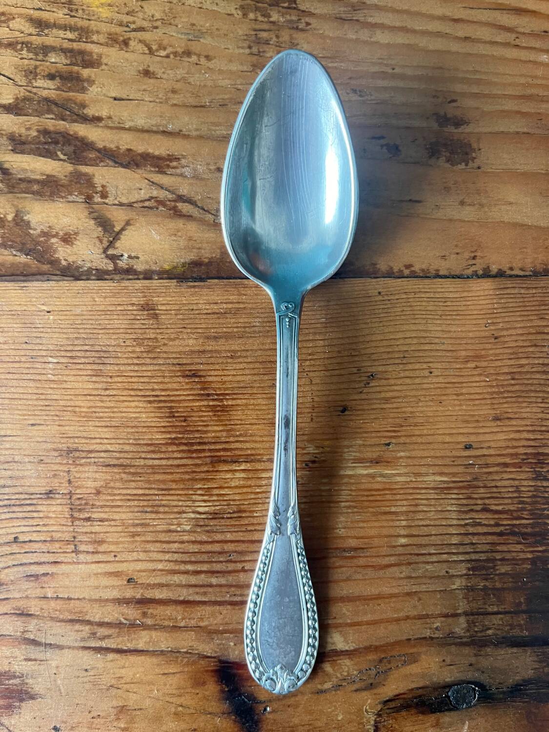 Metal cutlery set for 10 guests