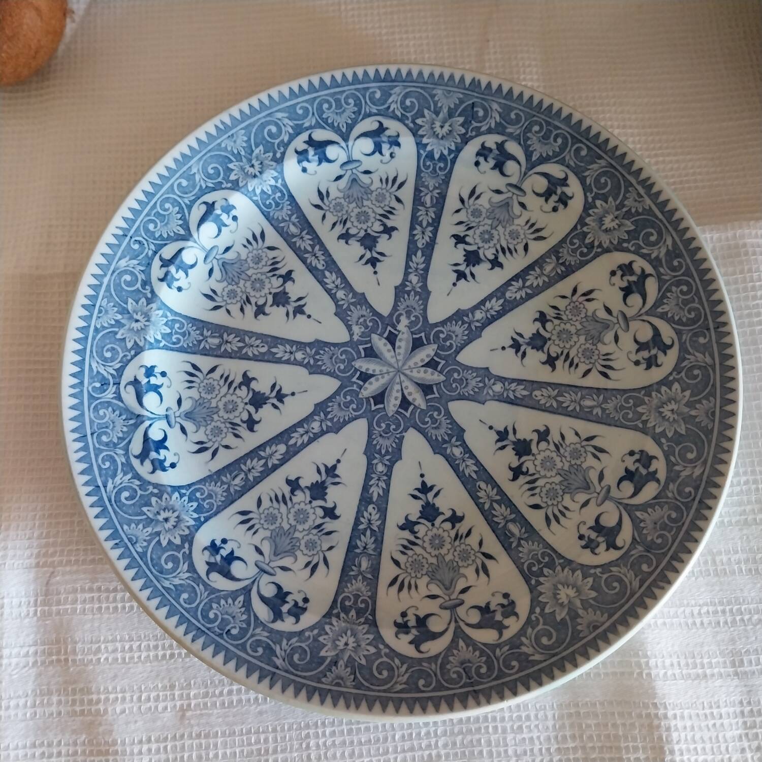 Old flat plate Sarreguemines U&C model François