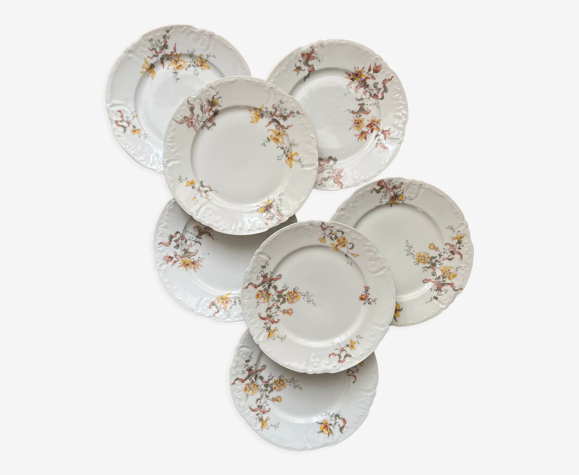 7 assiettes à dessert en porcelaine ancienne de Limoges, J. Pouyat