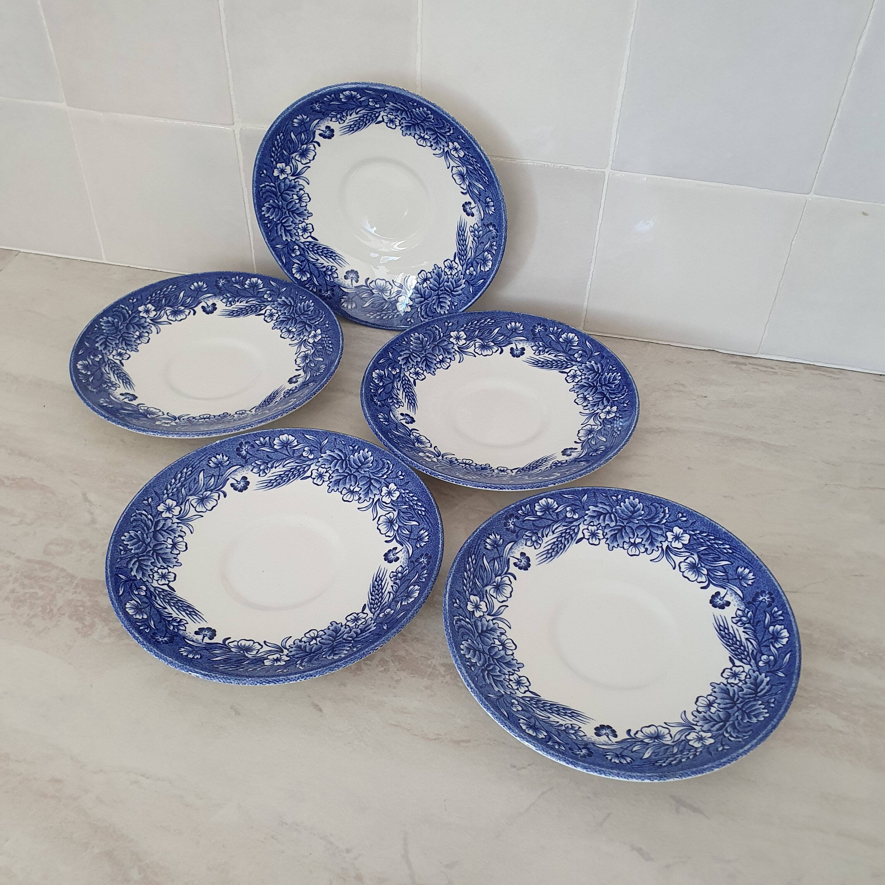 Churchill / English porcelain coasters