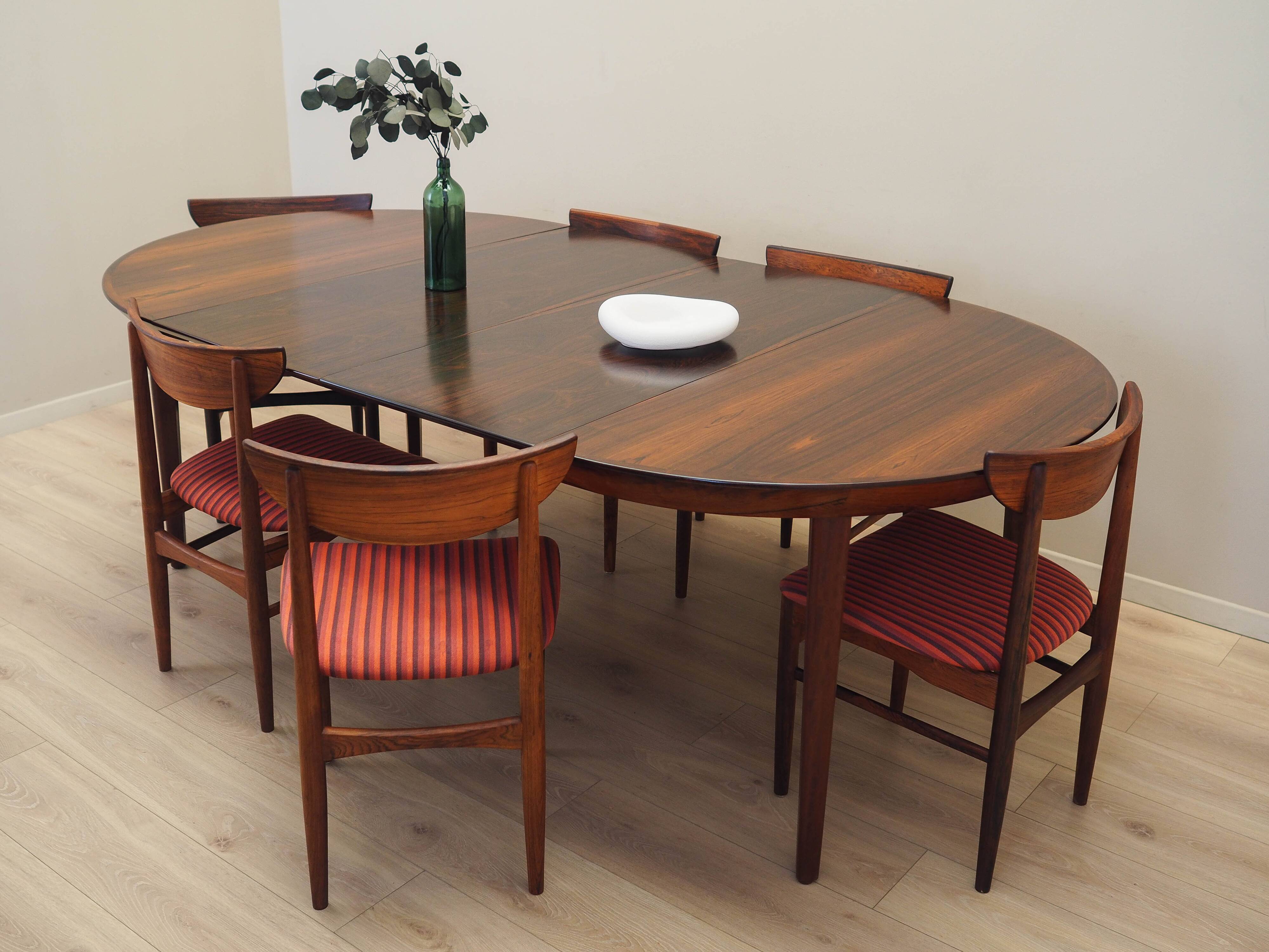 Round rosewood table, Danish design, 1960s, manufacturer: Gudme Møbelfabrik