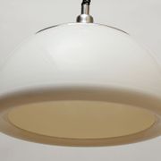 Suspension en plastique blanc et chrome 1970s