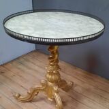 Gilded wooden pedestal table
