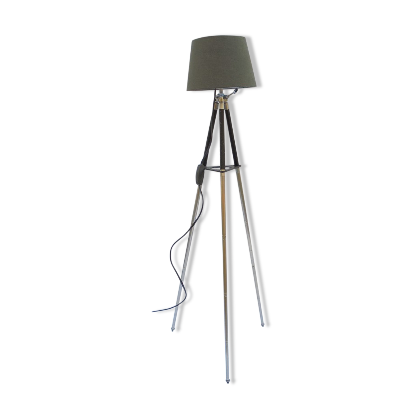 Lampe trépied