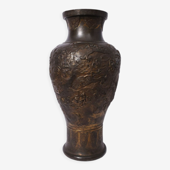 Baluster Japanese copper vase, 1920s.