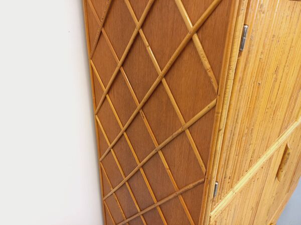 Meuble de rangement vintage en rotin et bois clair des années 60