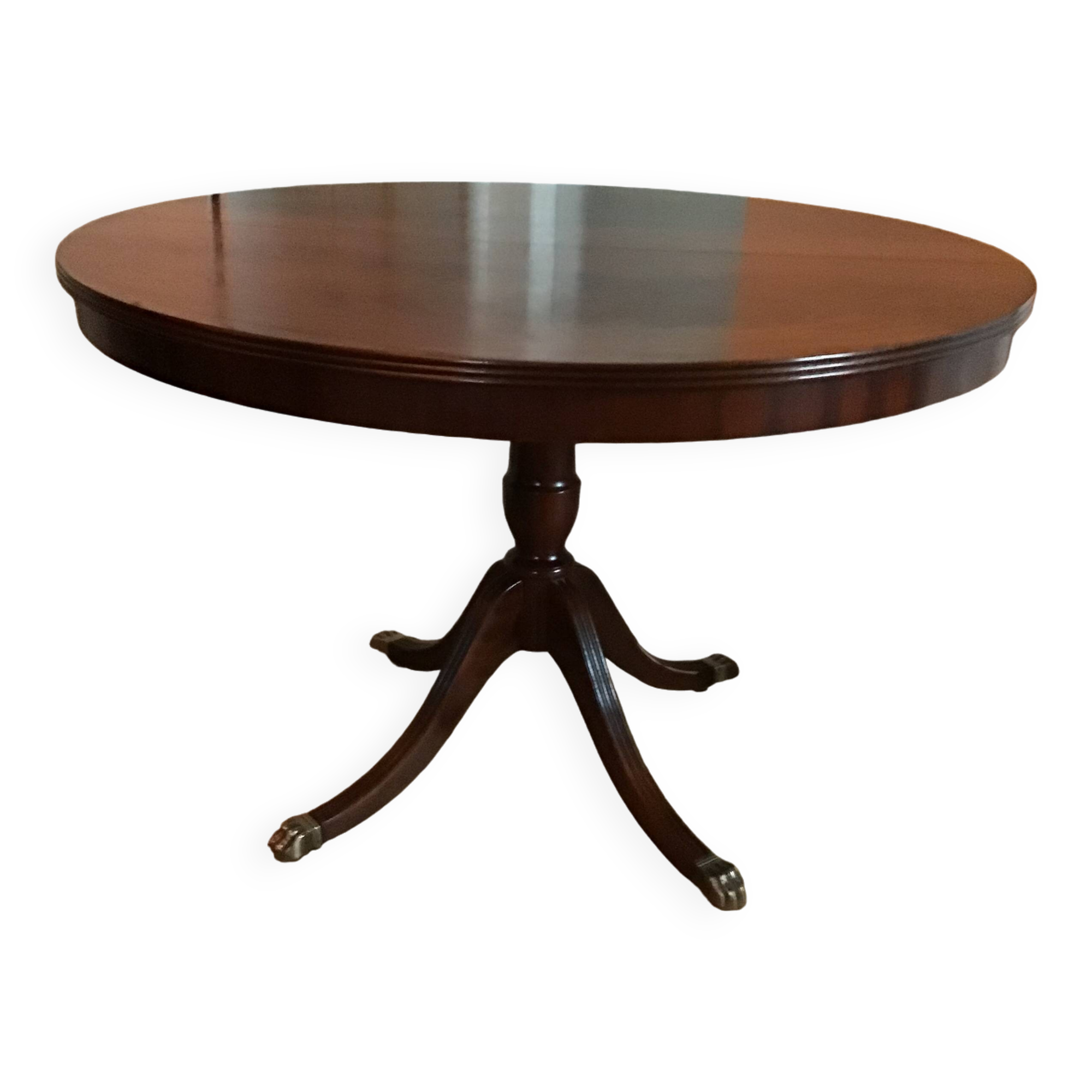 English style dining table