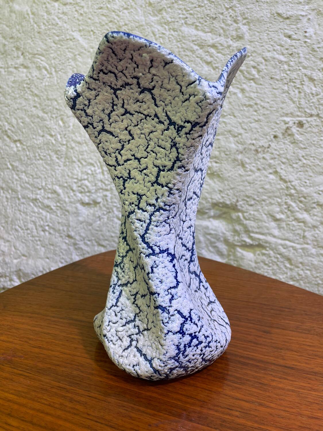 Blue and white crisp vase from the 70s