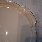 Ear plate from Gien model "Chinon" in very good condition.