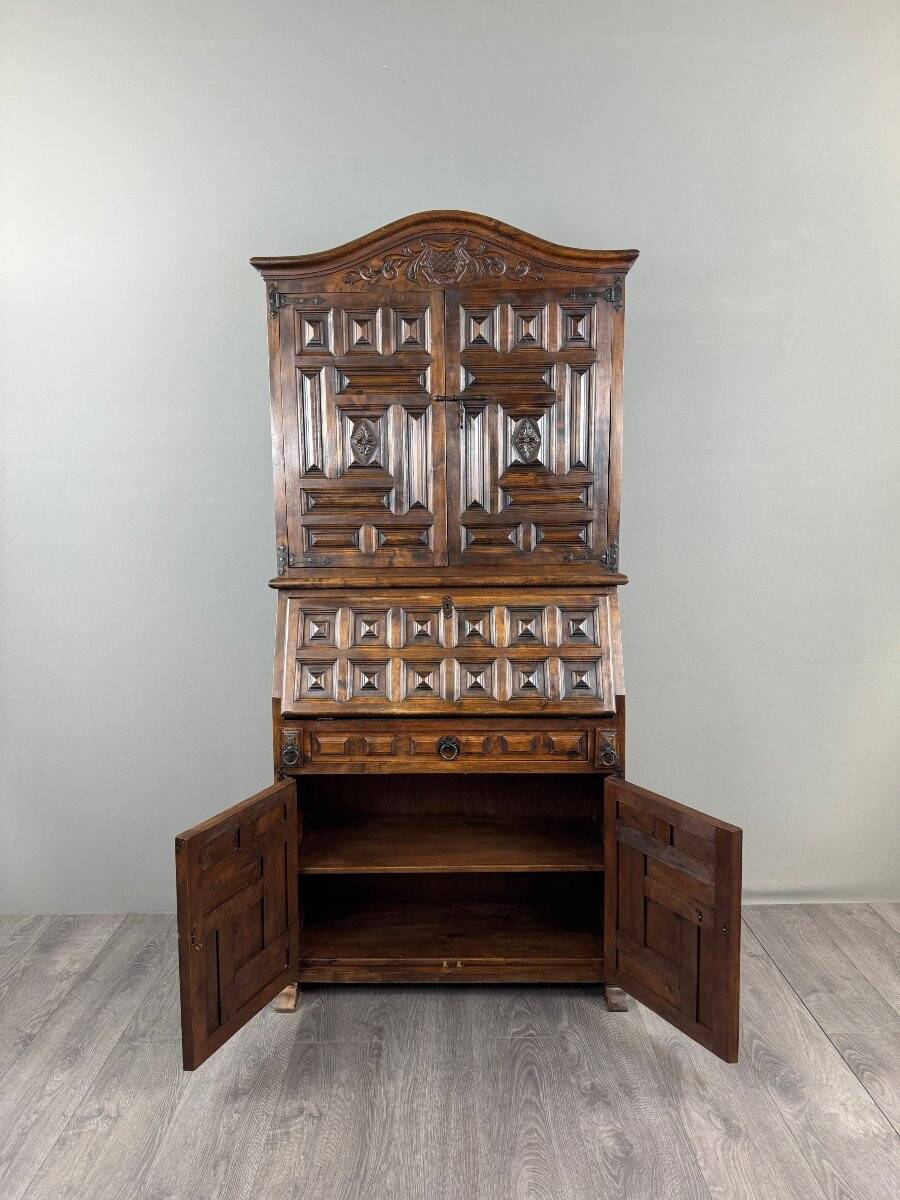 Carved wooden writing desk, Neo-Renaissance style, late 19th century