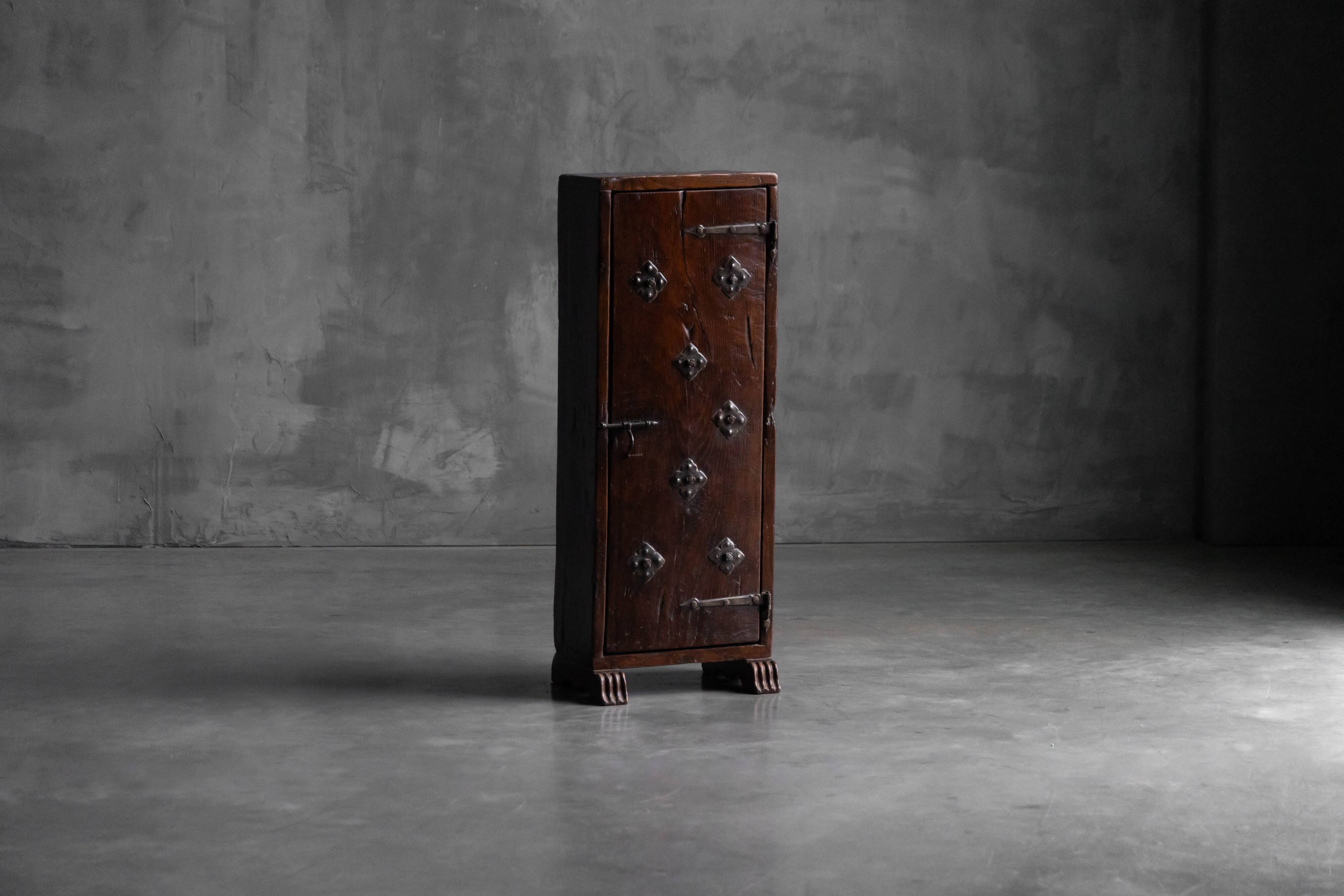 Cabinet vernaculaire, France, XVIIIe siècle